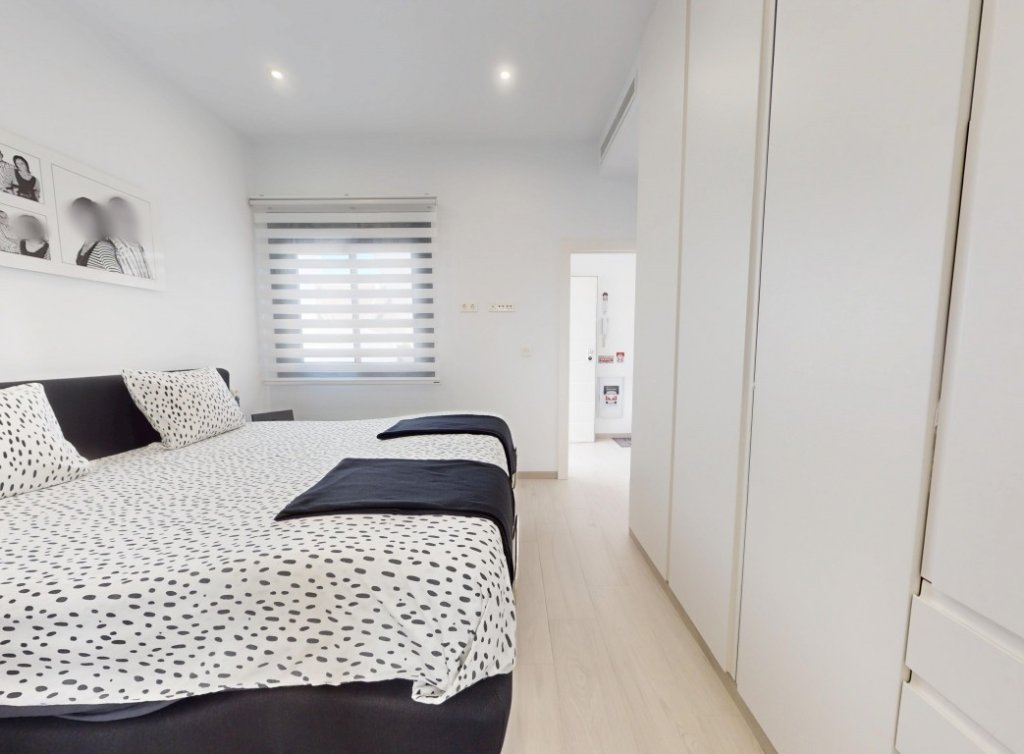 Sale - Villa - Los Alcázares