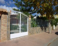 Sale - Villa - Los Alcázares