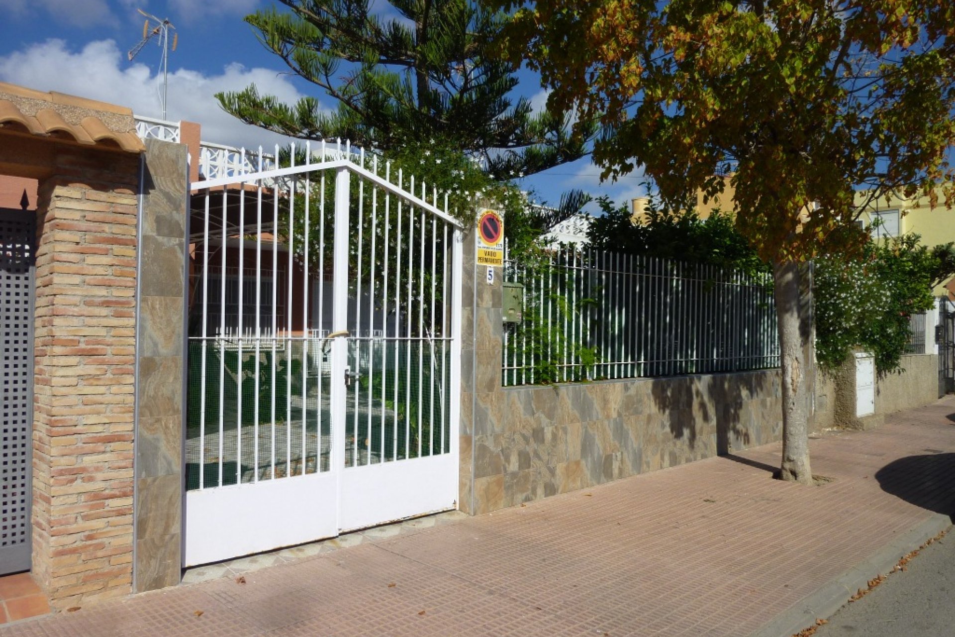 Sale - Villa - Los Alcázares
