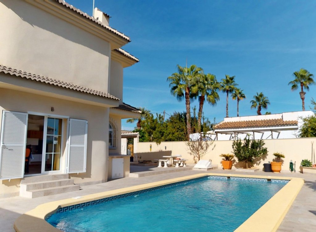 Sale - Villa - Los Narejos