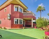 Sale - Villa - Los Urrutias