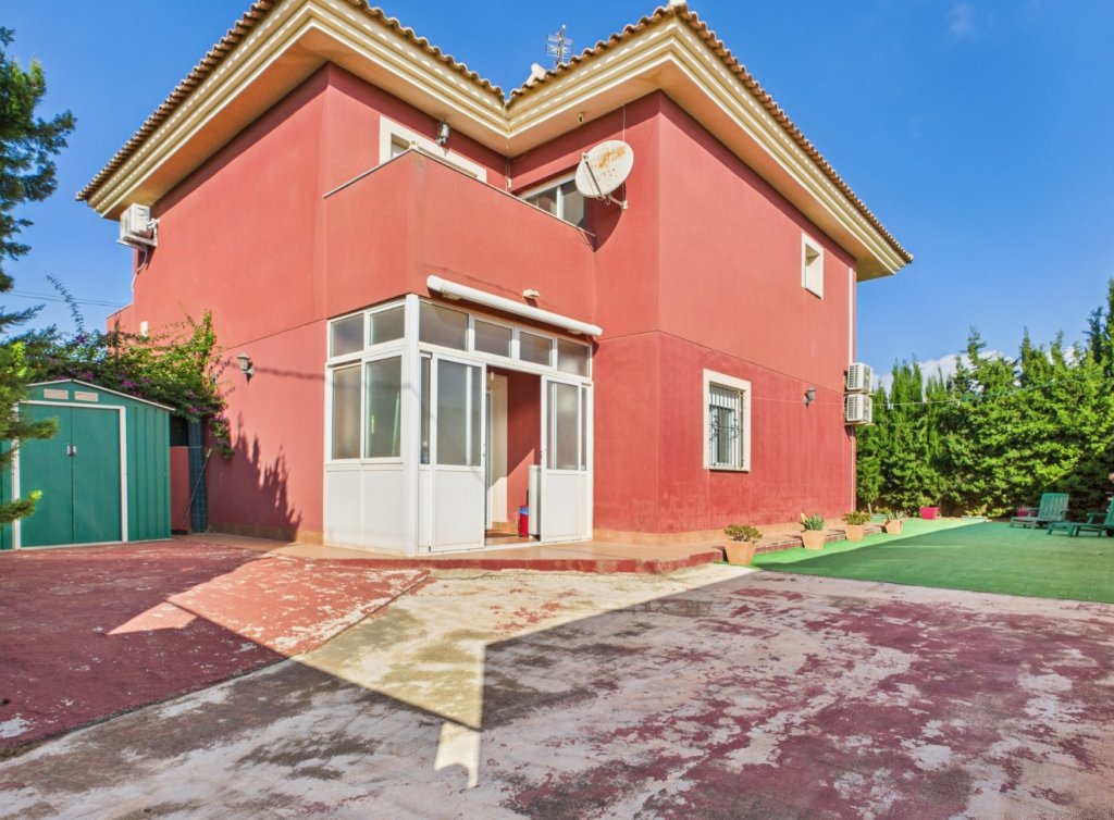 Sale - Villa - Los Urrutias