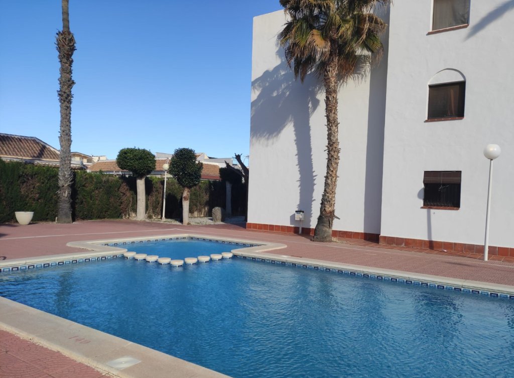 Venta - Apartamento - Los Alcázares