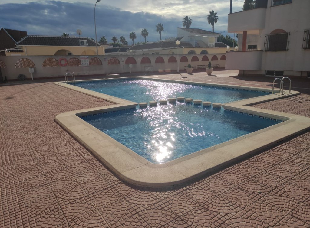 Venta - Apartamento - Los Alcázares