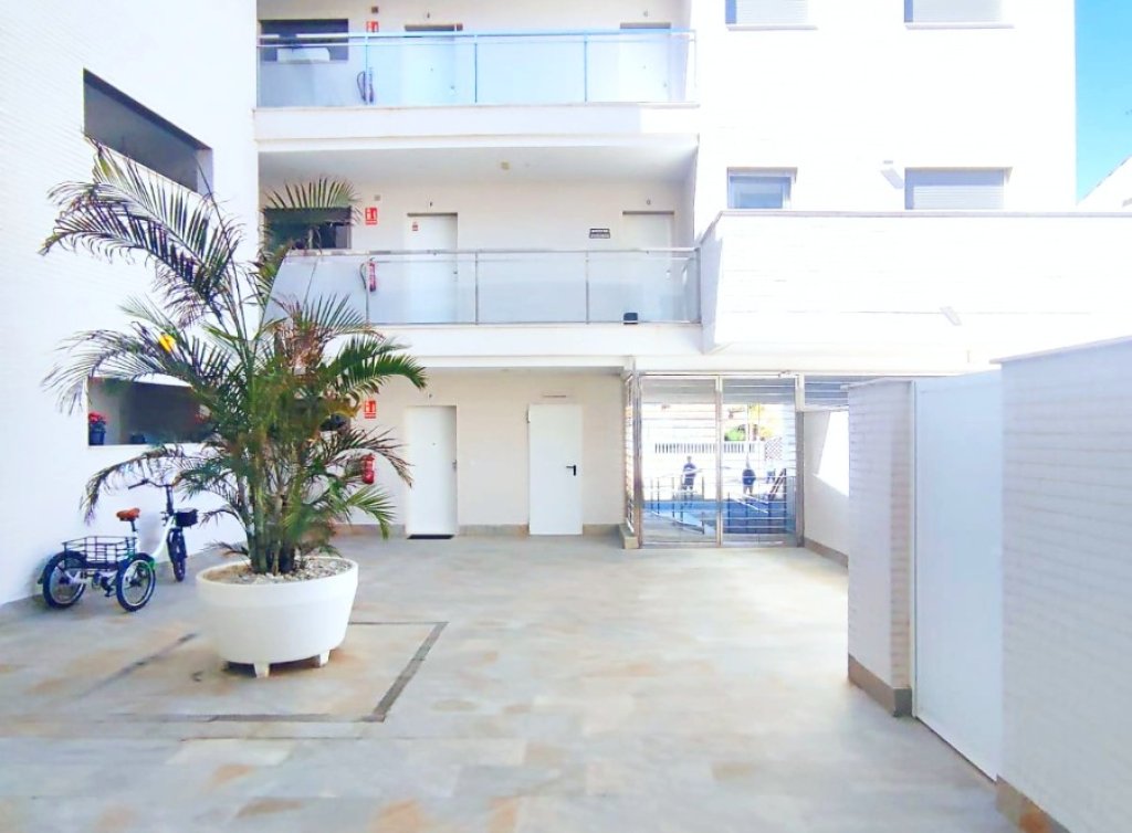 Venta - Apartamento - Los Alcázares