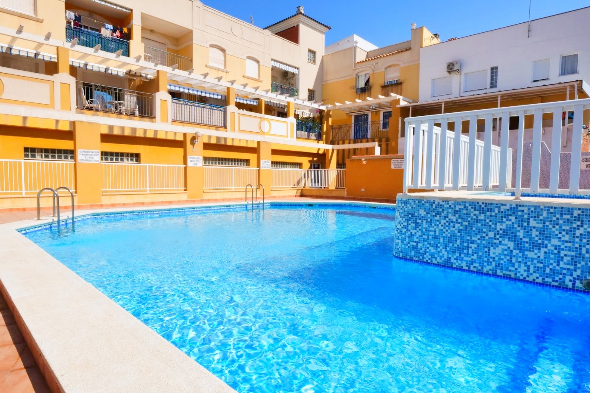 Venta - Apartamento - Los Alcázares
