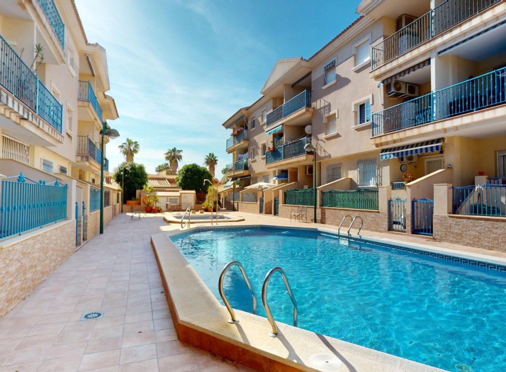 Venta - Apartamento - Los Alcázares