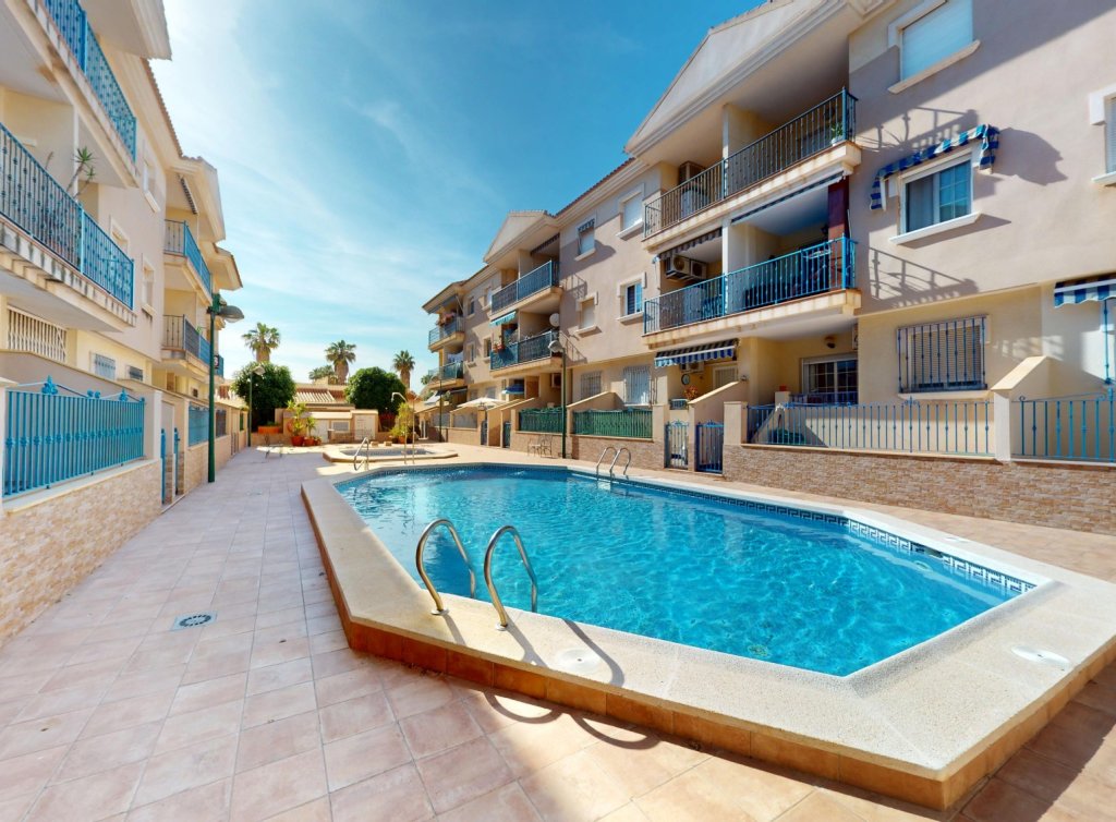 Venta - Apartamento - Los Alcázares