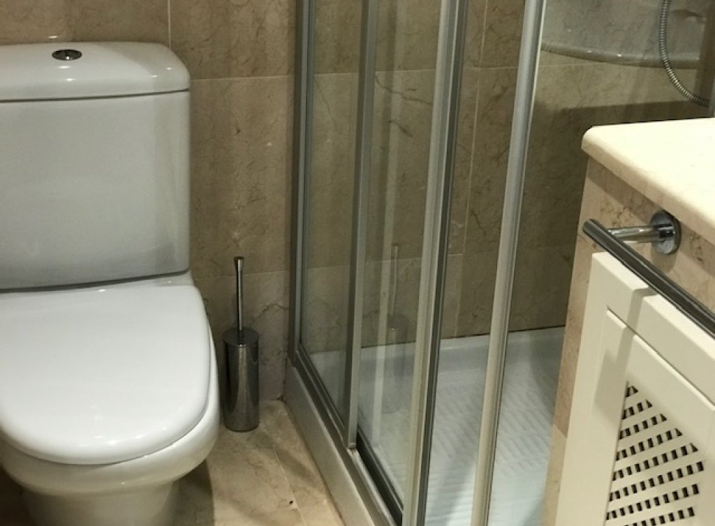 Venta - Apartamento - Roda