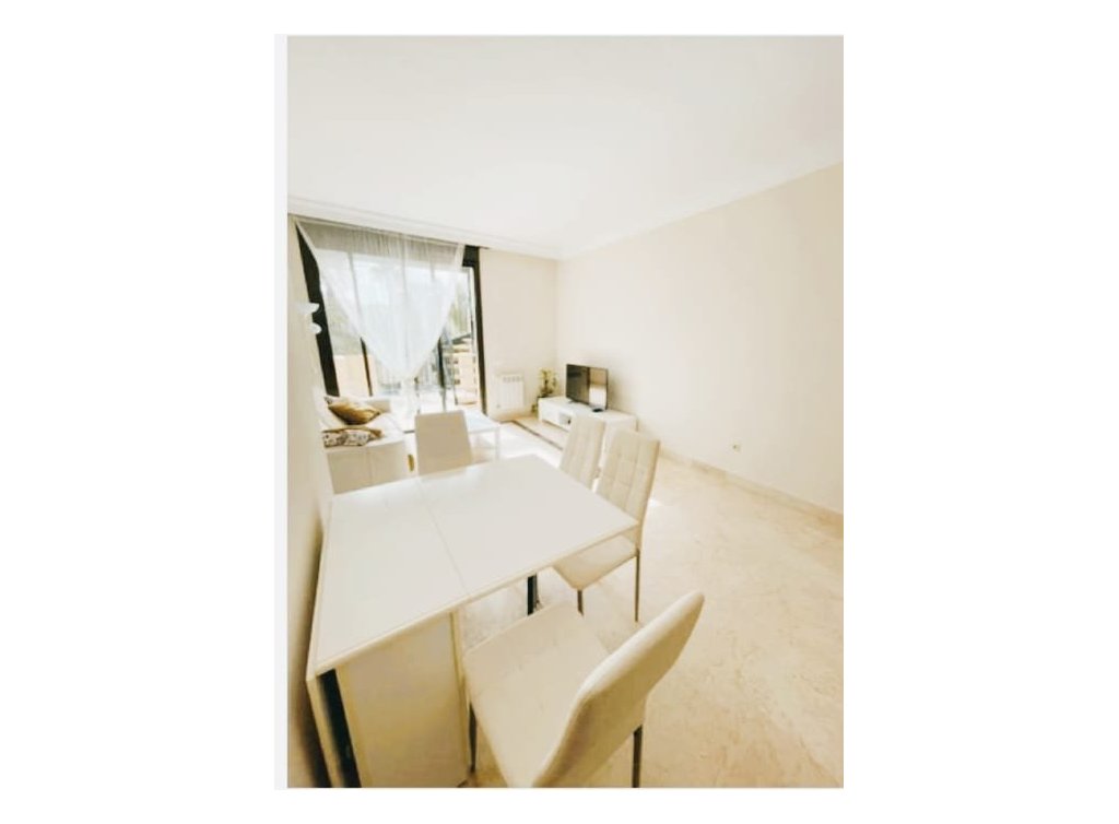 Venta - Apartamento - Roda