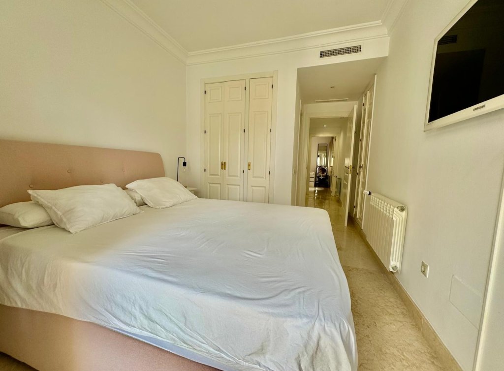 Venta - Apartamento - Roda