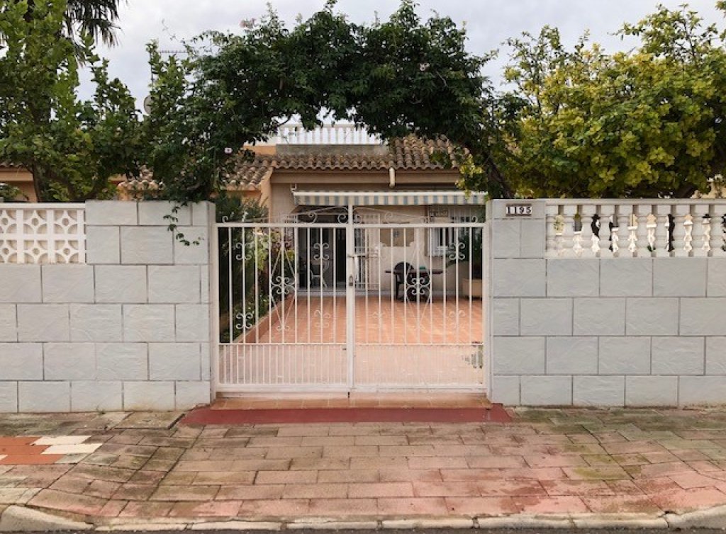 Venta - Bungalow - Los Alcázares