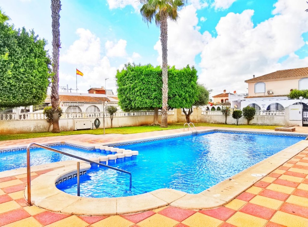 Venta - Bungalow - Los Alcázares
