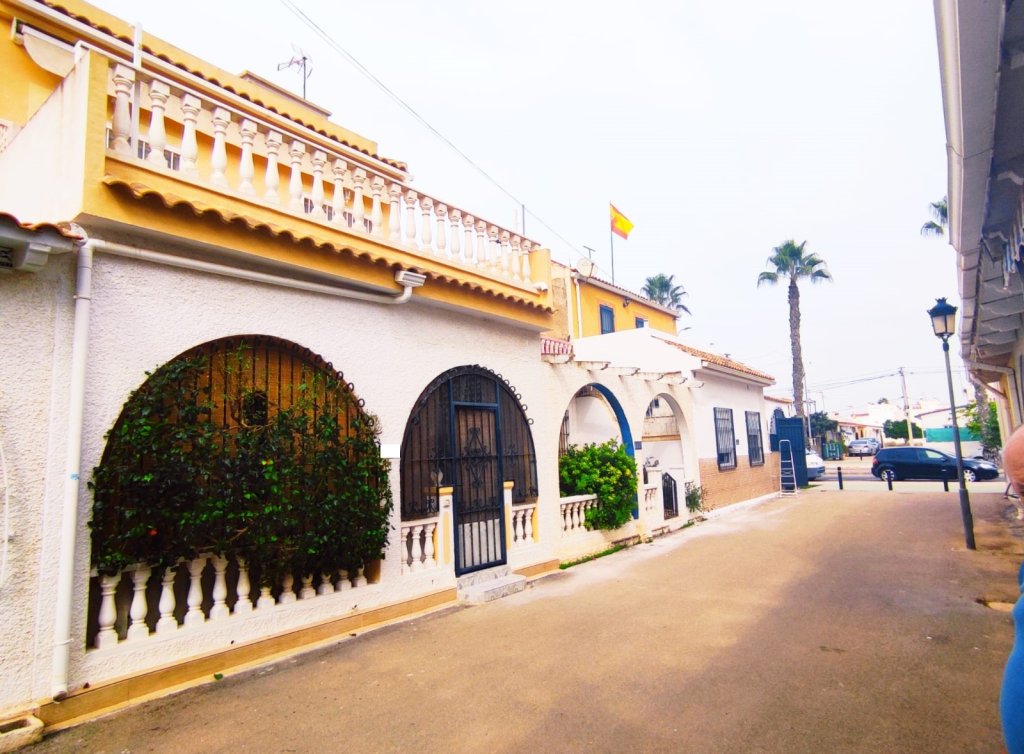 Venta - Casa - Los Alcázares