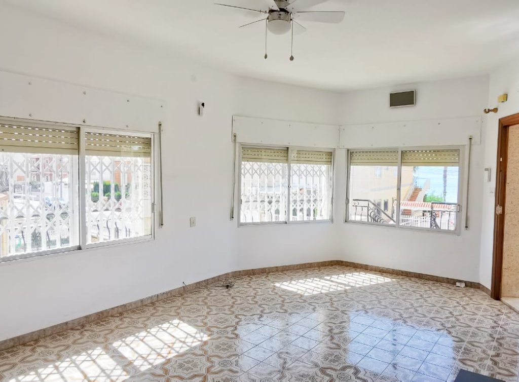 Venta - Casa - Los Alcázares