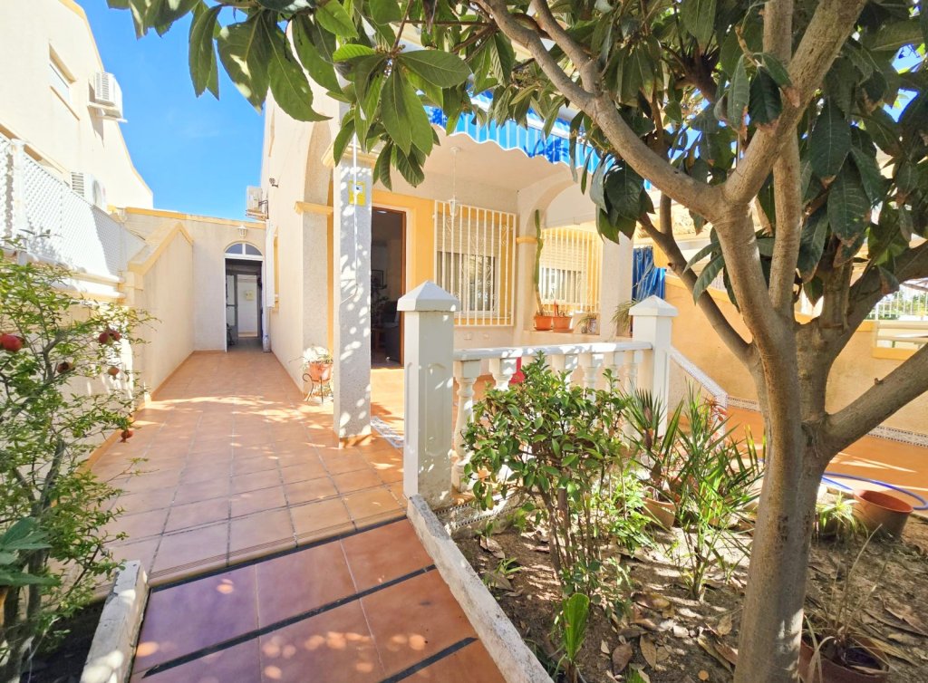 Venta - Casa - Los Alcázares