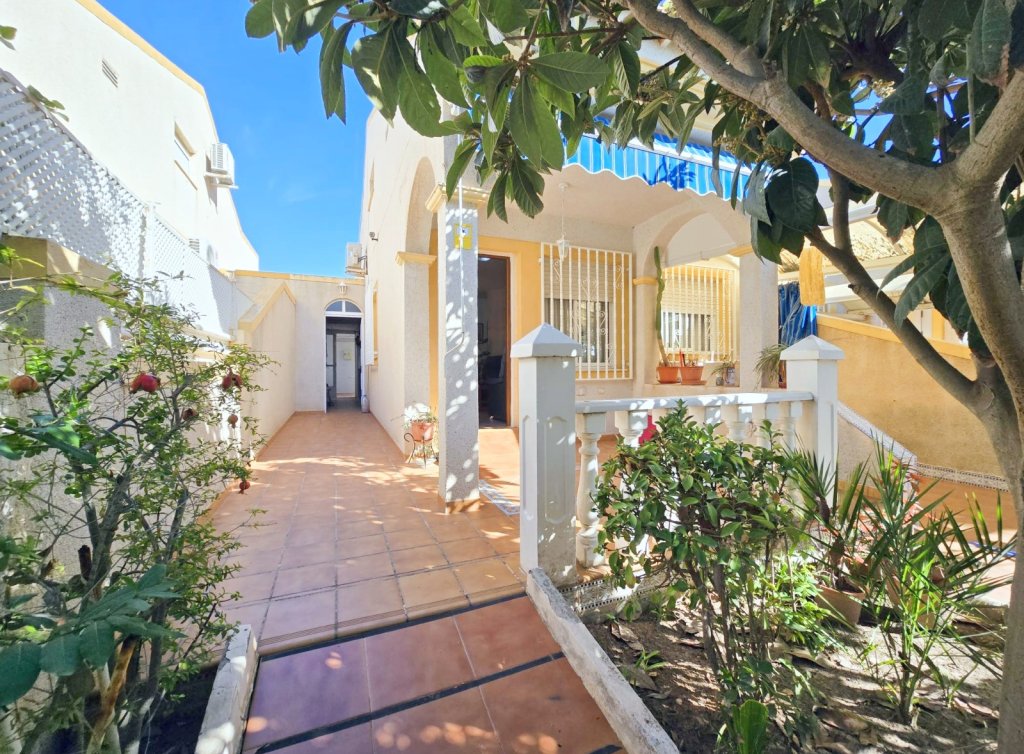 Venta - Casa - Los Alcázares