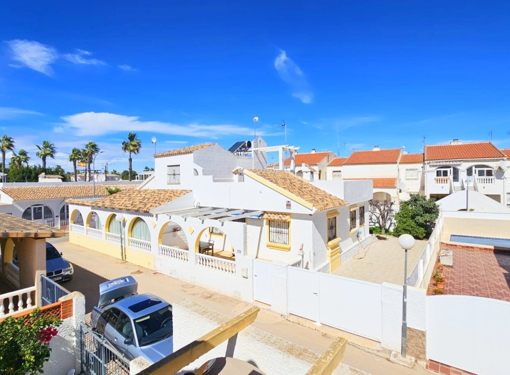Venta - Casa - Los Alcázares