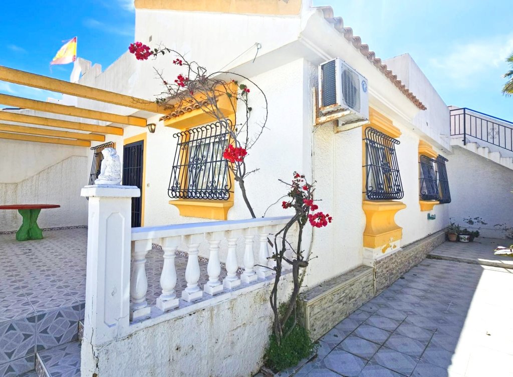 Venta - Casa - Los Alcázares