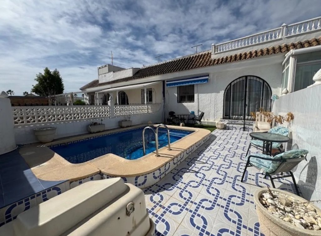 Venta - Casa - Los Alcázares