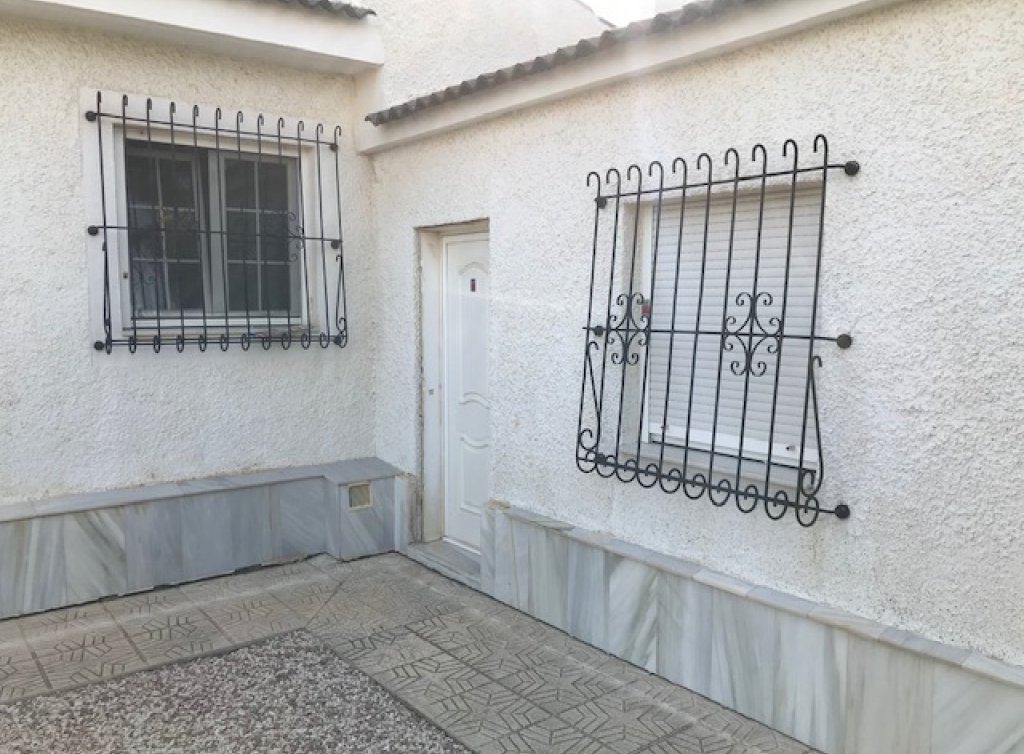 Venta - Chalet - Los Alcázares - Los Oasis