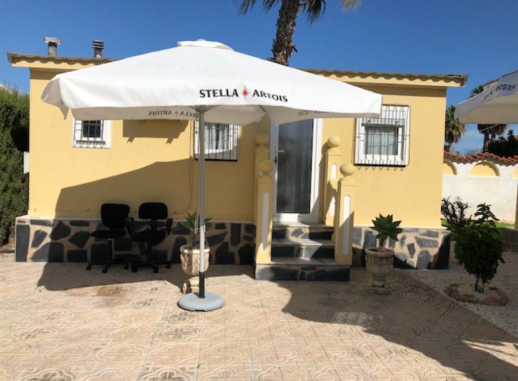 Venta - Chalet - Los Alcázares - Oasis