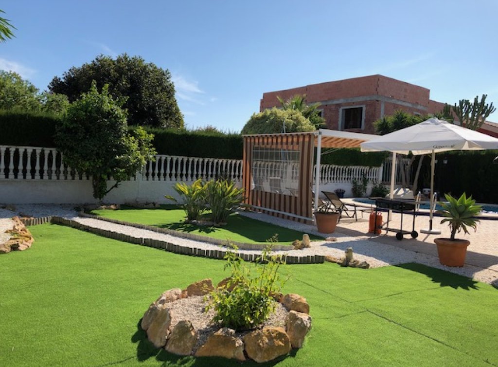 Venta - Chalet - Los Alcázares - Oasis