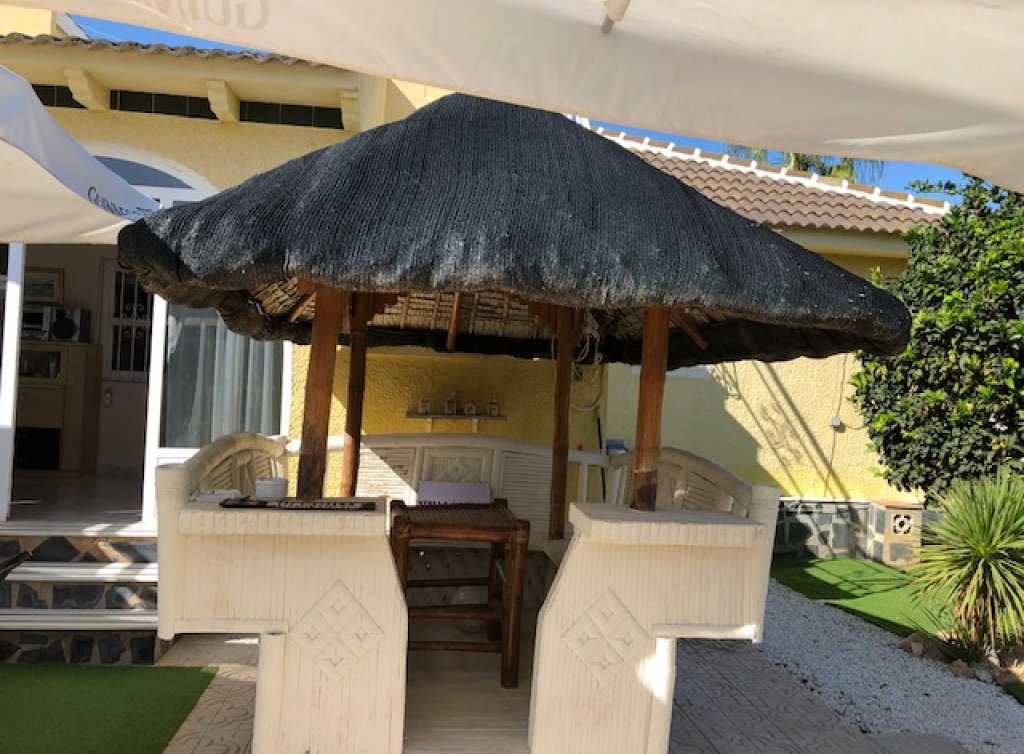 Venta - Chalet - Los Alcázares - Oasis