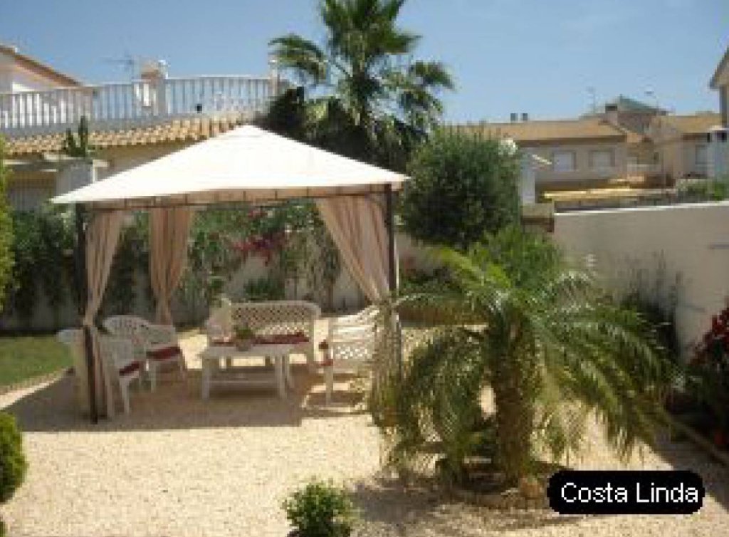 Venta - Chalet - Los Alcázares - Oasis