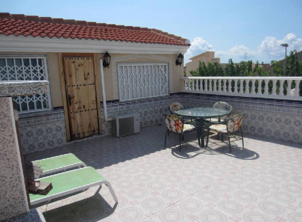 Venta - Chalet - Los Alcázares