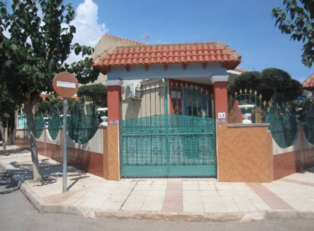 Venta - Chalet - Los Alcázares