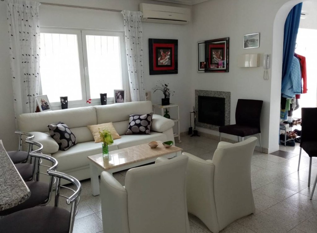 Venta - Chalet - Los Alcázares