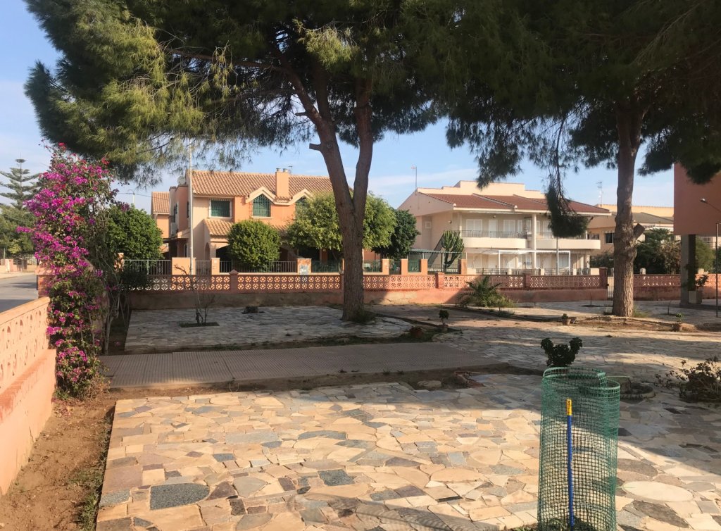Venta - Chalet - Los Alcázares