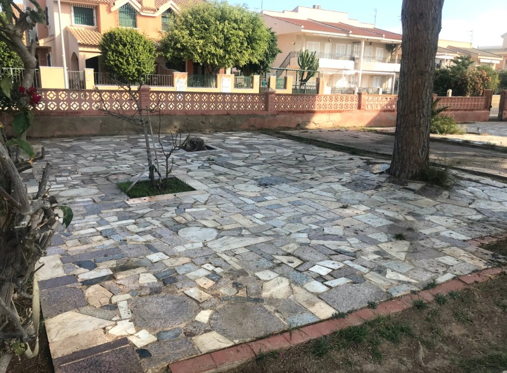 Venta - Chalet - Los Alcázares
