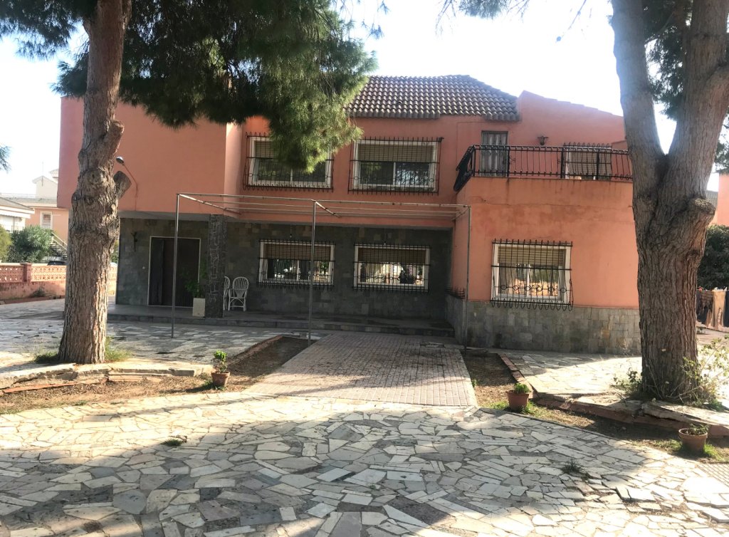 Venta - Chalet - Los Alcázares