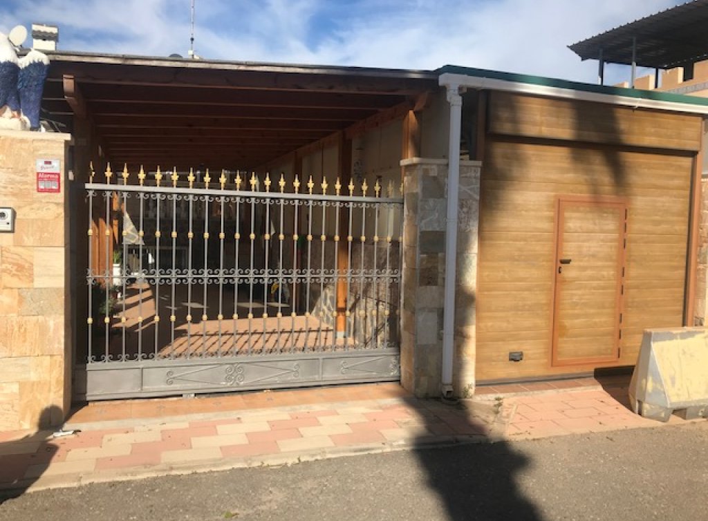 Venta - Chalet - Los Alcázares