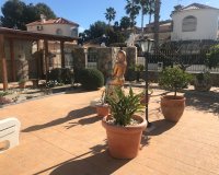 Venta - Chalet - Los Alcázares