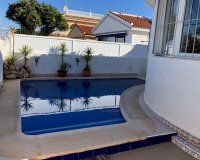 Venta - Chalet - Los Alcázares
