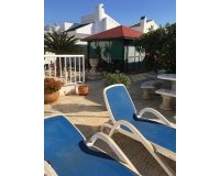 Venta - Chalet - Los Alcázares