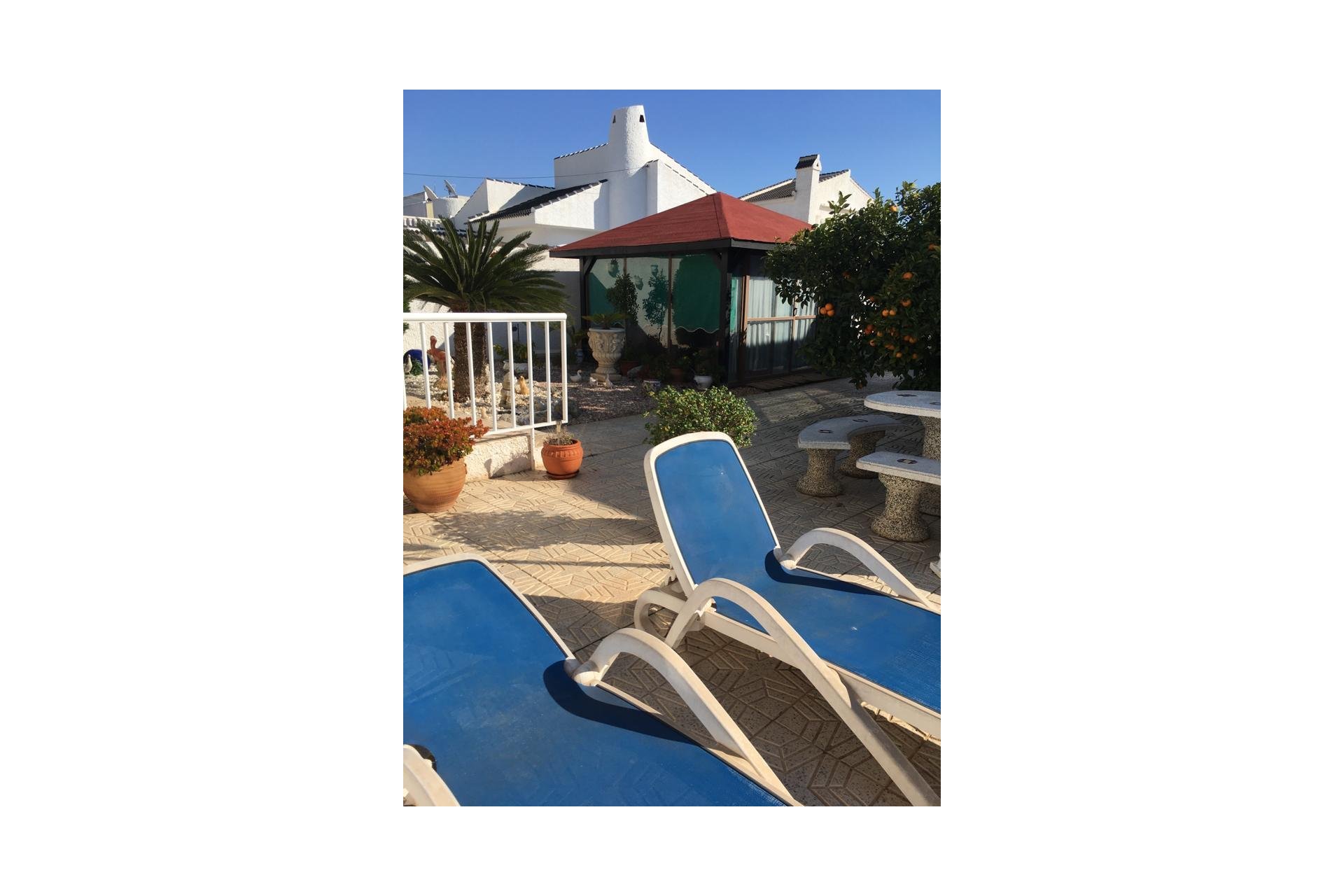 Venta - Chalet - Los Alcázares