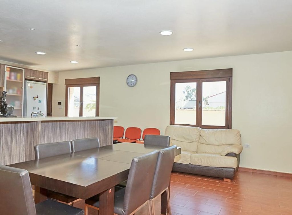 Venta - Chalet - Los Alcázares