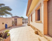 Venta - Chalet - Los Alcázares