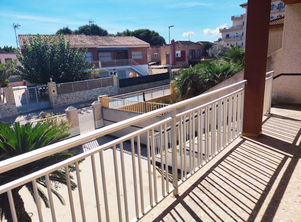 Venta - Chalet - Los Alcázares