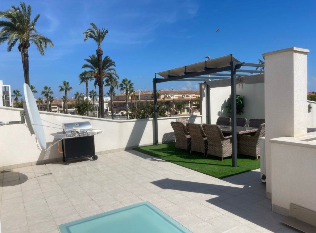 Venta - Chalet - Los Alcázares