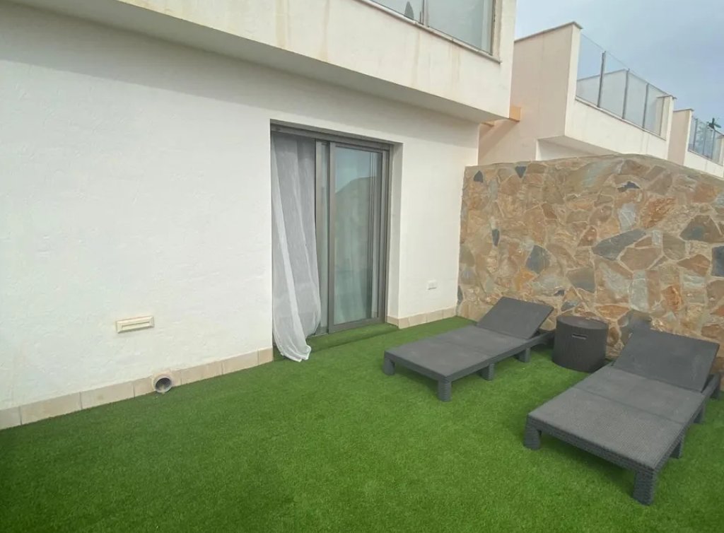 Venta - Chalet - Los Alcázares