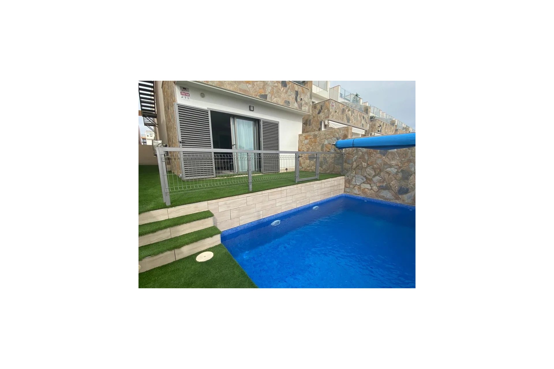 Venta - Chalet - Los Alcázares