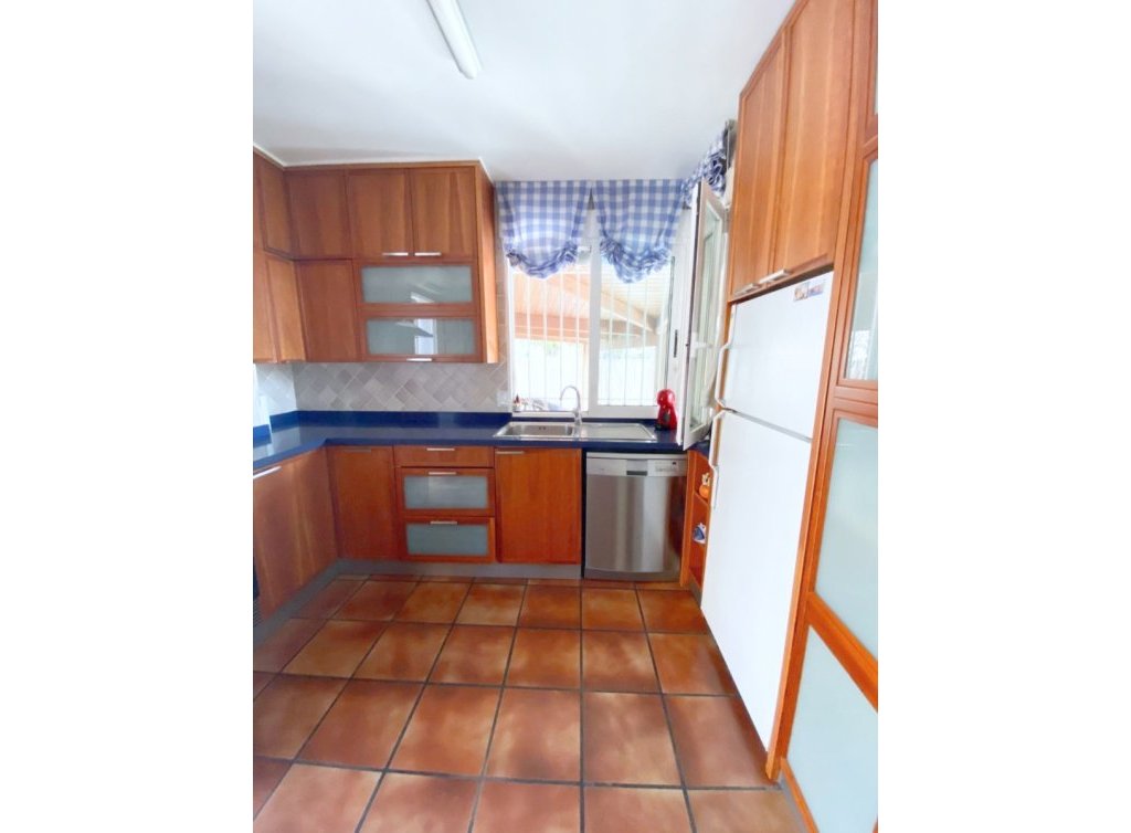 Venta - Chalet - Los Alcázares