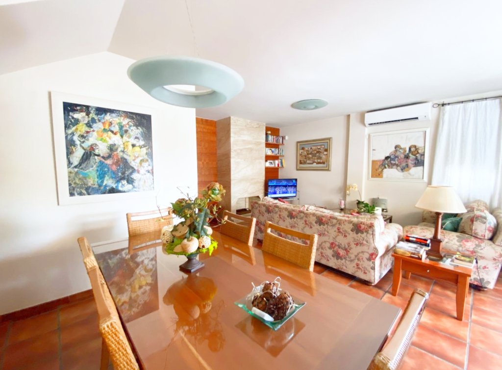 Venta - Chalet - Los Alcázares