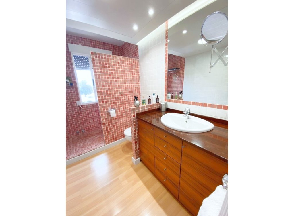 Venta - Chalet - Los Alcázares