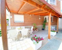 Venta - Chalet - Los Alcázares